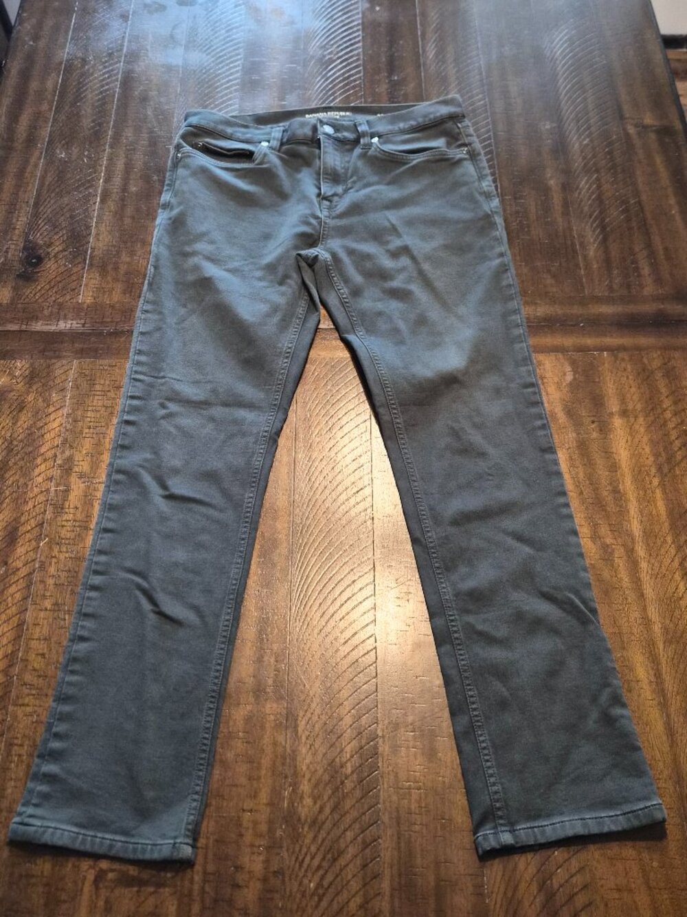 Banana Republic Traveler Slim Fit Pants Mens Size 31x30 Green Chino Jeans G933
